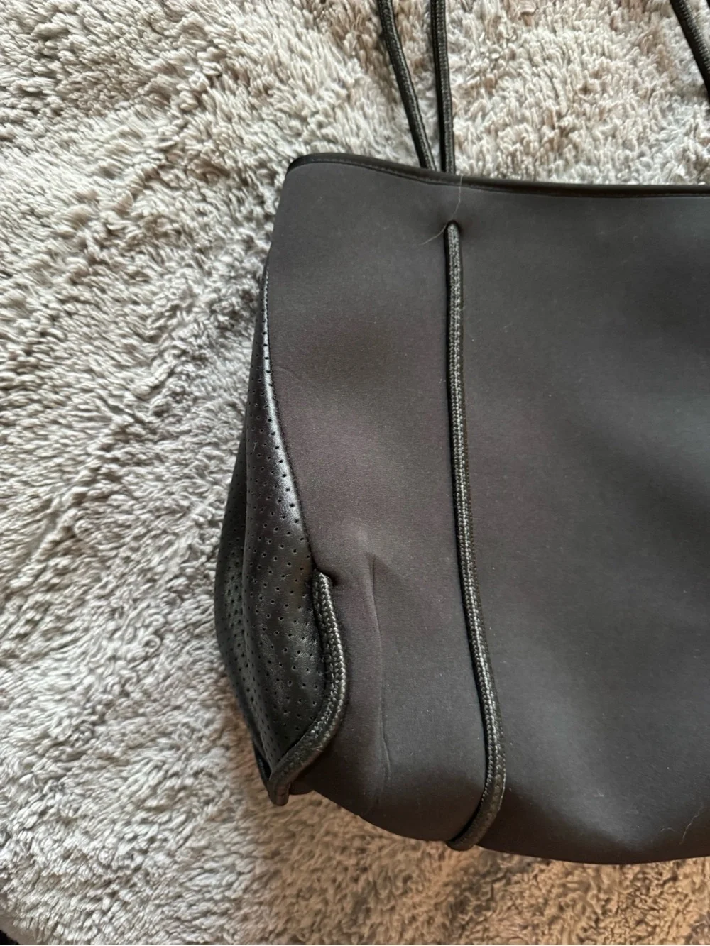 HAUTE SHORE Black Tote Bag with Camo Lining